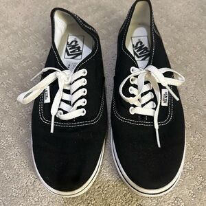 New women's vans size 7
